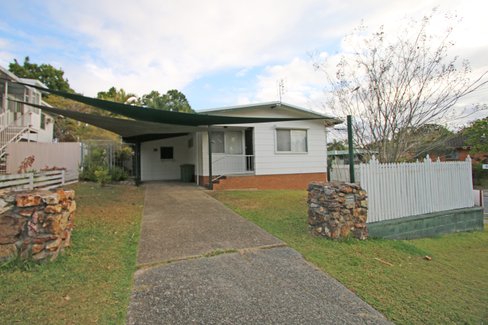 28 Susanne Street, SOUTHPORT QLD 4215