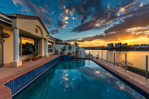 28 Vanderbilt Court, VARSITY LAKES QLD 4227