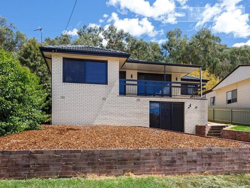 28 Warrawong Street, KOORINGAL NSW 2650