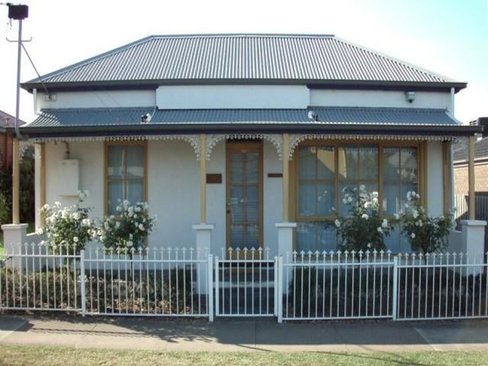 28 West Fyans Street, Newtown