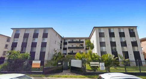 28/12-16 Goulburn Street, LIVERPOOL