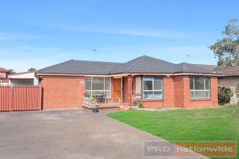 282 Newbridge Road, MOOREBANK NSW 2170