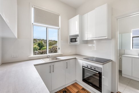 2/83 Arthur Street, WEST HOBART