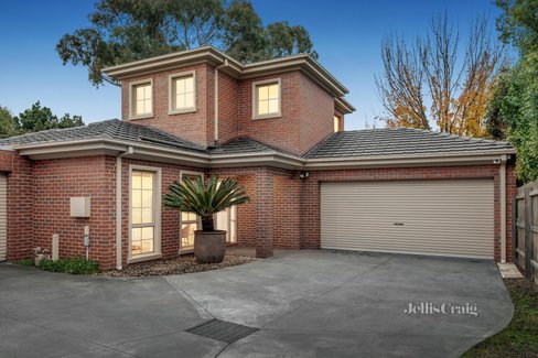 2 84 Muir Street Mount Waverley 3149