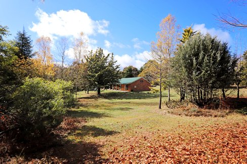 285 Elliott Way, TUMBARUMBA NSW 2653