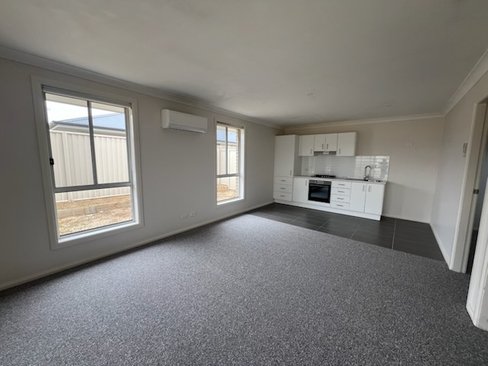 2/86 Marathon Street, TAMWORTH NSW 2340