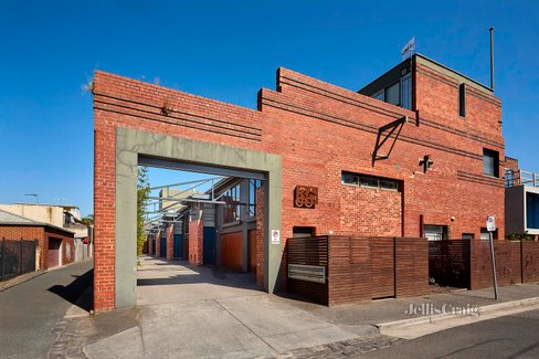 2 86 Type Street Richmond 3121