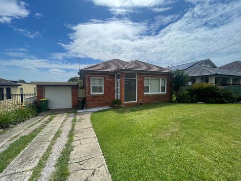 29 Bimbadeen Avenue, MIRANDA NSW 2228