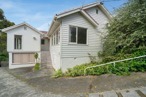 2/9 Dewrang Place, MOUNT STUART TAS 7000