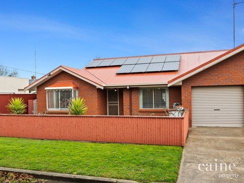 29 Duke Street Newington 3350