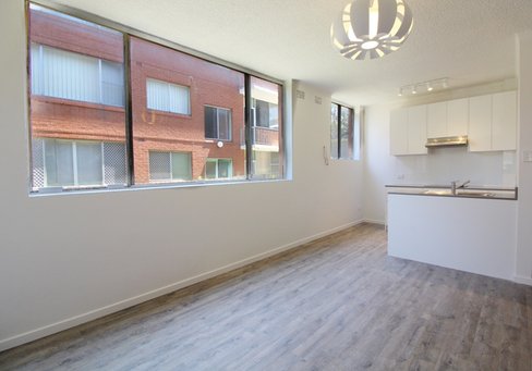 2/9 Flack Avenue, HILLSDALE NSW 2036