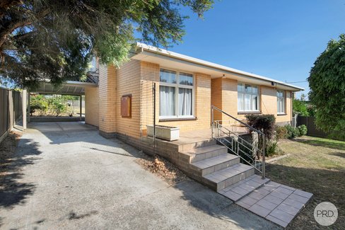 29 Lewers Street, CRESWICK VIC 3363