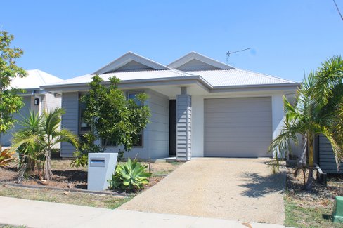 29 Marloo Drive, TANNUM SANDS QLD 4680