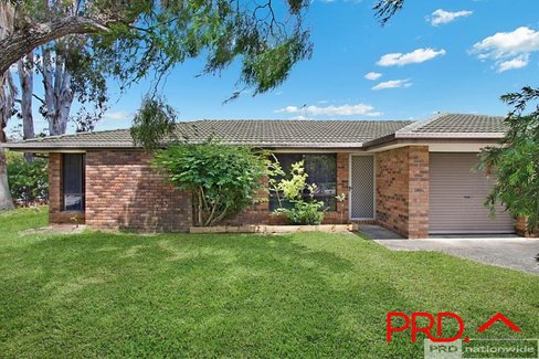 2/9 Morinda Way, LABRADOR QLD 4215