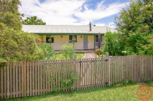 29 Northumberland Street, NEATH NSW 2326