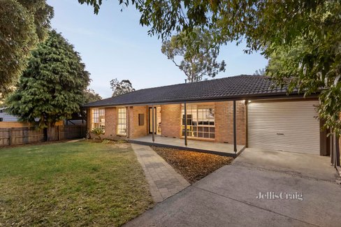 2 9 Patterson Street Ringwood East 3135