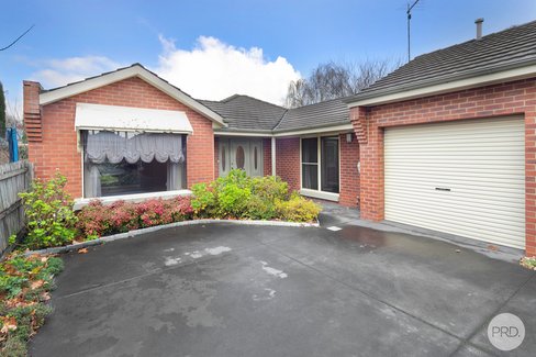 2/9 Pleasant Street, BALLARAT CENTRAL VIC 3350