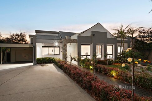 29 Price Street Essendon 3040
