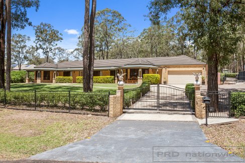 29 Rosebank Drive, WALLALONG NSW 2320