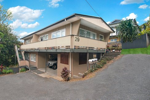 29 Stapylton St, COOLANGATTA QLD 4225