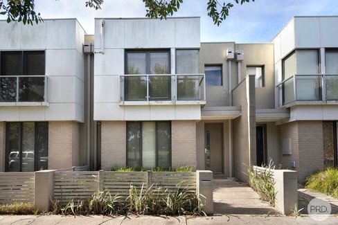 29 Sunline Avenue, ALFREDTON VIC 3350