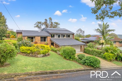 29 Sunset Drive, GOONELLABAH NSW 2480