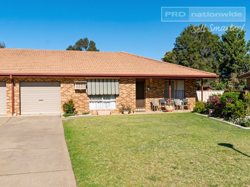 2/9 Travers Street, WAGGA WAGGA NSW 2650