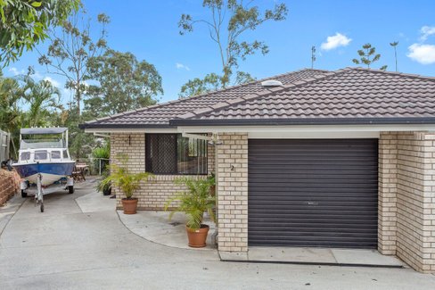 2/93 Paddington Drive, CARRARA QLD 4211