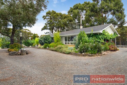 294 Maddern's Road, GLEN PARK VIC 3352