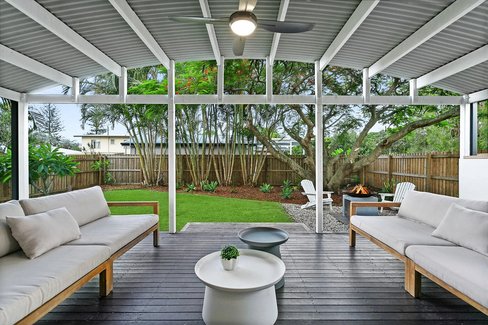 295 Adina Avenue, Bilinga QLD 4225