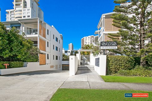29/6 Fifth Avenue, BURLEIGH HEADS QLD 4220