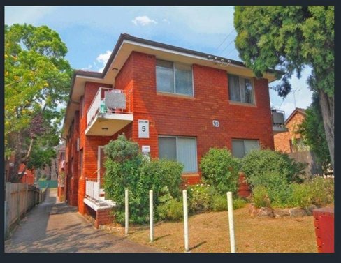 2/96 Sproule Street, LAKEMBA NSW 2195