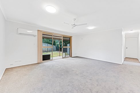 2/97 Corunna Cres, ASHMORE QLD 4214