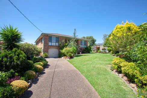 2A Dinter Close, EAST MAITLAND NSW 2323