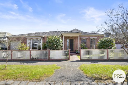 2A James Street, GOLDEN POINT