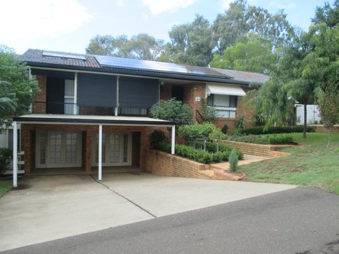 2A Myrene Avenue, TAMWORTH NSW 2340