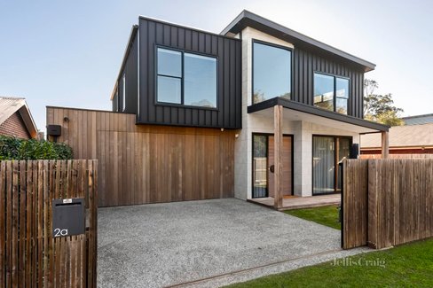 2A Wattle Bird Crescent Barwon Heads 3227