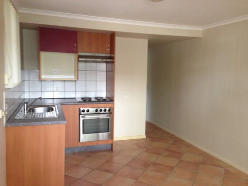 2a/72 Jenner Street, NUNDAH QLD 4012