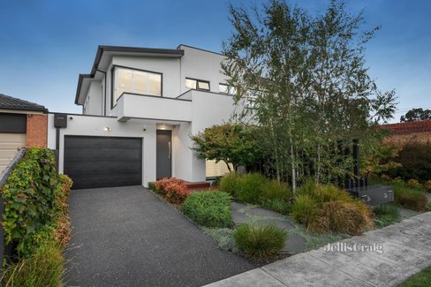 2B Hilary Grove Bentleigh East 3165