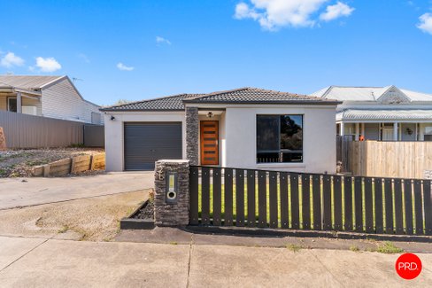 2B Lester Street, EAGLEHAWK VIC 3556
