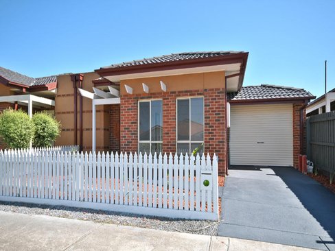 2B Tarana Avenue Glenroy 3046