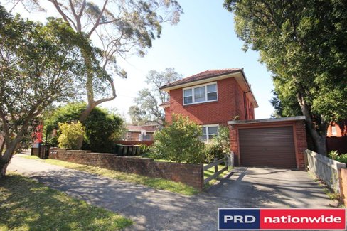 2C Andover Street, CARLTON NSW 2218