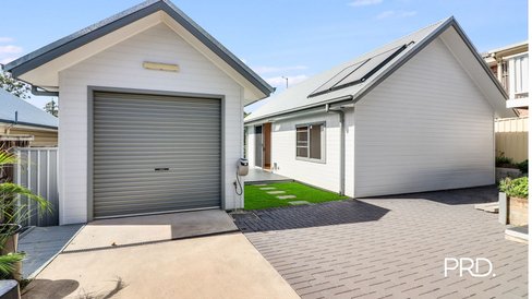 2C Hemmings St, Penrith NSW 2750