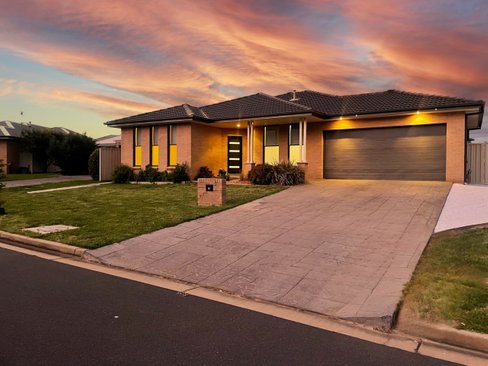 3 Agate Street, ORANGE NSW 2800