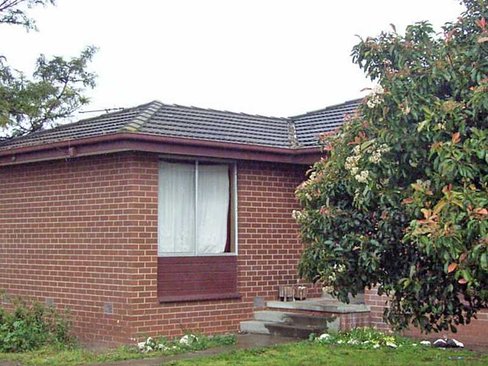 3 Armstrong Court Whittington 3219