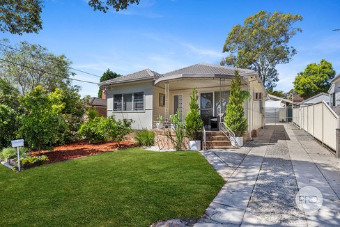 3 Bailey Parade, PEAKHURST NSW 2210