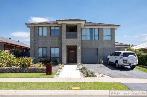 3 Billabong Parade, CHISHOLM NSW 2322