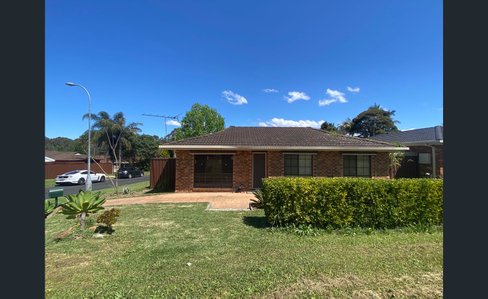3 bosavi Street, GLENFIELD NSW 2167