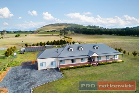 3 Brougham Street, GORDON VIC 3345