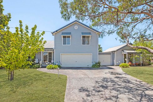 3 Carol Street Mornington 3931